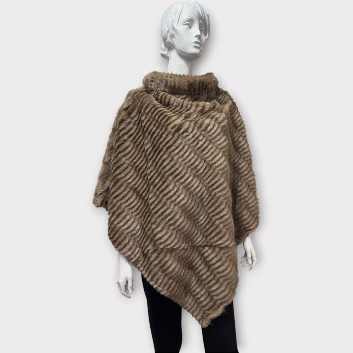 Poncho Elisa's  ml-692