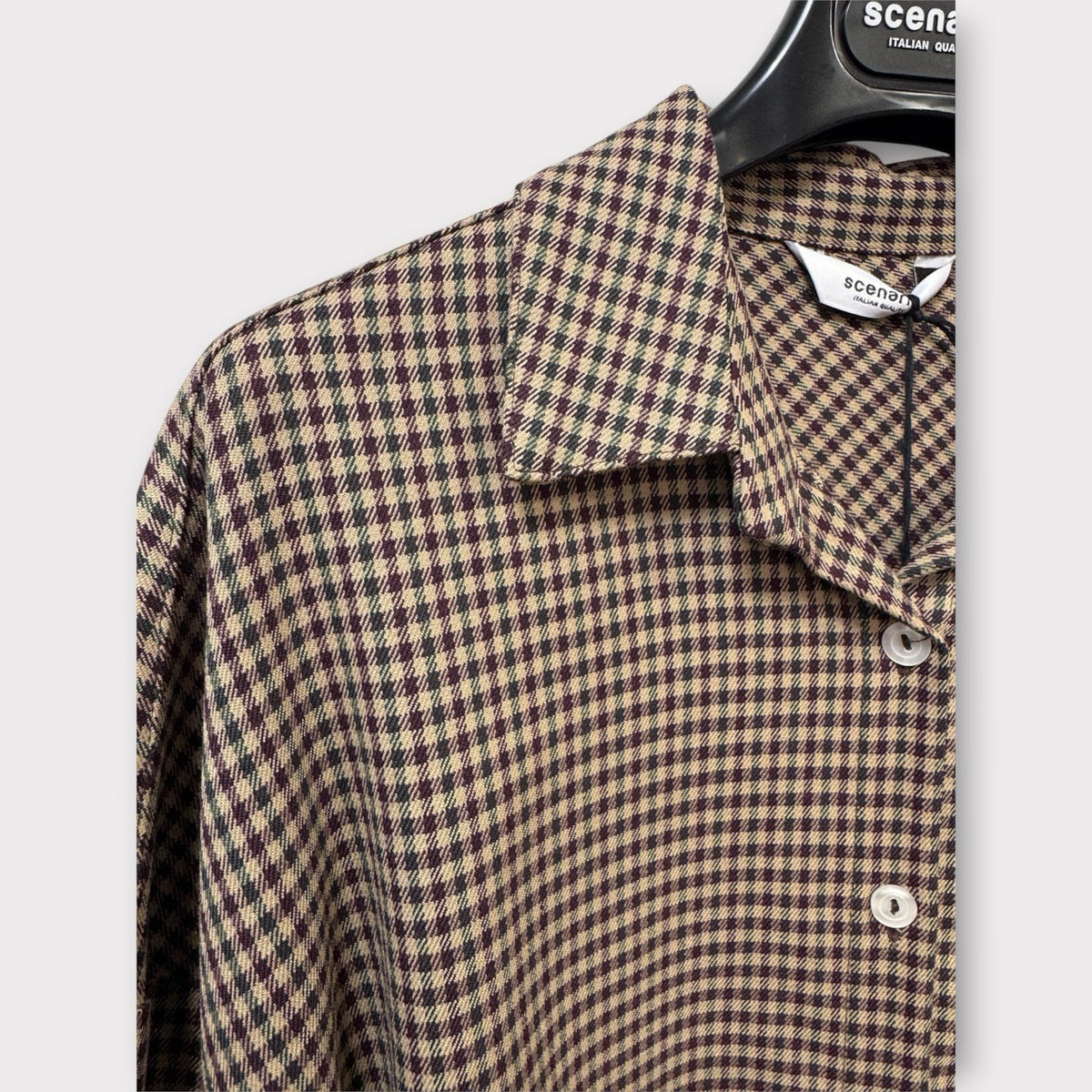 Camicia Scenario Quaderno